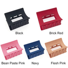 Load image into Gallery viewer, Fashion Women Acrylic Retro Hair Claw Clip Girls Hairpin Claws Hair Clamp Hair Accessories
