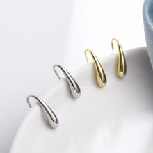Load image into Gallery viewer, New Fashion Simple Personality Teardrop-shaped Silver Ear Studs Women Jewelry Gift
