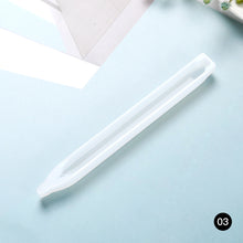 Load image into Gallery viewer, Transparent Pen Silicone Mould Set DIY Ballpoint Pen Mold Epoxy Resin Molds for Jewelry Casting Transparent Pen Holder Making
