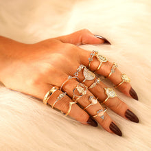 Load image into Gallery viewer, 15PCS/Set Fashion Vintage Head Gold Coin Cross Pattern Rings Women Jewelry Gift
