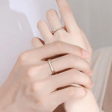 Load image into Gallery viewer, Twin Knot Mobius Couple Ring Fashion Creative Ring Adjustable Ring Jewelry Gift For Couple
