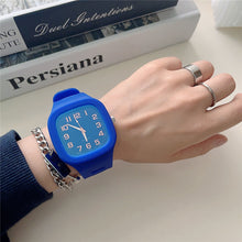 Load image into Gallery viewer, Fashion Ladies Watch Square High-Value Digital Pointer Ladies Watch
