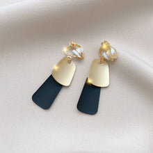 Load image into Gallery viewer, Stylish Tassel Ear Clips Earrings Versatile Alloy Ear Studs Earrings Temperamental Earrings Jewelry for Women
