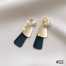Load image into Gallery viewer, Stylish Tassel Ear Clips Earrings Versatile Alloy Ear Studs Earrings Temperamental Earrings Jewelry for Women
