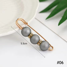 Load image into Gallery viewer, Temperamental Imitation Pearl Brooch Multifunctional Waist Retraction Pin Decoration Buckle Brooch Clothing Accessory
