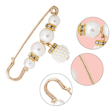 Load image into Gallery viewer, Temperamental Imitation Pearl Brooch Multifunctional Waist Retraction Pin Decoration Buckle Brooch Clothing Accessory
