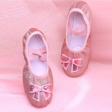 Load image into Gallery viewer, Girls' Canvas Soft Sole Training Shoes Children's Professional Shining Ballet Shoes Chinese Dance Performance Yoga Gym Cat Claw Dance Shoes Ballet Equipment
