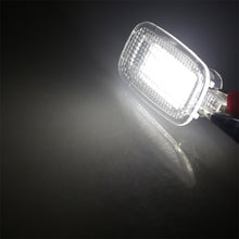 Load image into Gallery viewer, 1PC Car Luggage Trunk Light Error Free LED Courtesy Door Light for Mercedes Benz W164 X164 W169 C197 W204 X204 W212 W216 W221 R230
