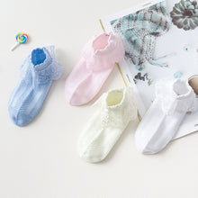 Load image into Gallery viewer, New Summer Baby Girls Kids Mesh Socks Lace Ruffle Frilly Ankle Short Sock Breathable Princess Children Girl Dance Socks
