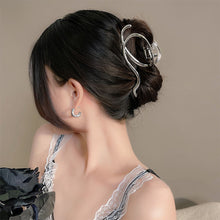 Load image into Gallery viewer, Simple Trendy Hair Claw Clip Hairpin Alloy Irregular Creative Hair Clip Headwear Hair Accessory for Women
