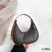 Load image into Gallery viewer, Simple Retro Shoulder Bag Crescent Bag Fashion Comfortable PU Leather Handbag Shoulder Bag for Women
