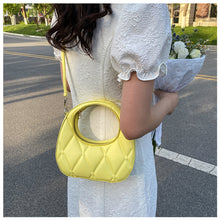 Load image into Gallery viewer, Temperamental Versatile Ribbed Handbag Crossbody Bag PU Leather Solid Color Comfortable Handbag for Women

