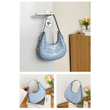 Load image into Gallery viewer, Women Fashion Retro Underarm Bag Shoulder Bag Simple Solid Color PU Leather Zipper Crescent Bag Handbag

