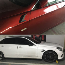 Load image into Gallery viewer, 2Pcs Car Side Air Vent Modification Ventilation Grille Cover Air Flow Spoiler Decorative Side Air Intake Cover Hood Decoration Racing Trim
