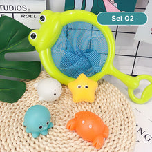 Load image into Gallery viewer, Baby Bath Toys Cute Luminous Floating Animals Swimming Water Light Play Fun Bathroom Bathtub Fishing Net Toy for Kids Gift
