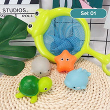 Load image into Gallery viewer, Baby Bath Toys Cute Luminous Floating Animals Swimming Water Light Play Fun Bathroom Bathtub Fishing Net Toy for Kids Gift
