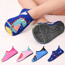 Load image into Gallery viewer, Kids Quick Dry Cartoon Swimming Water Shoes Boys Girls Beach Shoes Summer Diving Surfing Outdoor Water Sports Shoes
