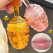 Load image into Gallery viewer, Lovely Honey Pot Lip Oil Fresh Fruit Lip Balm Long Lasting Moisturizing Clear Lip Oil Liquid Lipstick Lip Gloss Makeup Cosmetics
