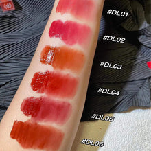 Load image into Gallery viewer, 6 Colors Matte Velvet Lip Glaze Moisturizing Long-lasting Lipstick Lip Gloss Lips Makeup Cosmetic
