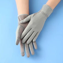 Load image into Gallery viewer, Summer Ice Silk Sunscreen Gloves Uv Protection Riding Driving Fishing Thin Model Non-Slip Touch Screen Gloves Outdoor Sunscreen Equipment
