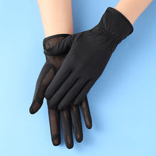 Load image into Gallery viewer, Summer Ice Silk Sunscreen Gloves Uv Protection Riding Driving Fishing Thin Model Non-Slip Touch Screen Gloves Outdoor Sunscreen Equipment
