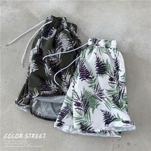 Load image into Gallery viewer, Summer Seaside Vacation Floral Shorts Men's Five-quarter Pants Casual Large Size Hawaiian Shorts Loose Beach Pants - Leaf Style
