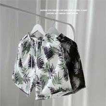 Load image into Gallery viewer, Summer Seaside Vacation Floral Shorts Men's Five-quarter Pants Casual Large Size Hawaiian Shorts Loose Beach Pants - Leaf Style
