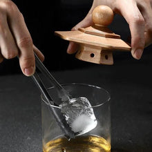 Load image into Gallery viewer, Cocktail Smoker Whiskey Wooden Smoked Wood Hood Smoker For Bar Drinks Kitchen Bartender Tools For Whiskey Alcoholic Drinks Gift
