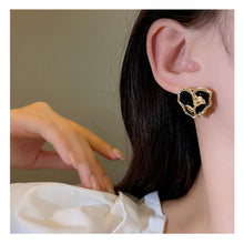 Load image into Gallery viewer, Wave Edge Heart Shaped Flower Earrings Fashionable Niche Alloy Tulip Ear Studs Earrings Jewelry Accessories
