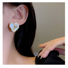 Load image into Gallery viewer, Wave Edge Heart Shaped Flower Earrings Fashionable Niche Alloy Tulip Ear Studs Earrings Jewelry Accessories
