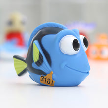 Load image into Gallery viewer, Children's Bathroom Bathing Pool Water Spray Toy Enamelled Fish-Shaped Sea Animal Diving Floating Figure
