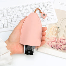 Load image into Gallery viewer, PU Leather Creative Key Sleeve Cartoon Animal Car Key Case Holder Pull Out Pouch Keychain Organizer
