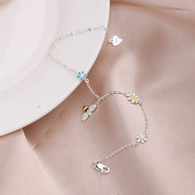 Load image into Gallery viewer, Fashion Sweet and Colorful Flower Bracelet with Diamond Inlay Cute Daisy Little Bee Bracelet Women Jewelry

