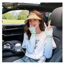 Load image into Gallery viewer, Summer Gradient Loose Sunscreen Sleeves Outdoor Ultraviolet-proof Sunscreen Sleeves Colorful Breathable Arm Sleeves for Women
