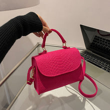 Load image into Gallery viewer, Retro Bags For Women Handbags Designer Luxury Square Crossbody Bags Female Totes Shoulder Handbags Ladies Tote Bags
