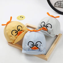 Load image into Gallery viewer, Baby Cartoon Duck Cap Spring And Summer Cute Three-Dimensional Duck Breathable Visor Hat With Foldable Brim For Kids From Jan-Oct
