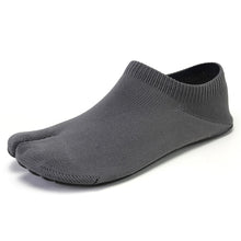 Load image into Gallery viewer, Two-Toe Socks Shoes Portable Sports Shoes Fitness Running Yoga Equipment Outdoor Quick Dry Beach Drive Sea Water Sports Upstream Stream Shoes
