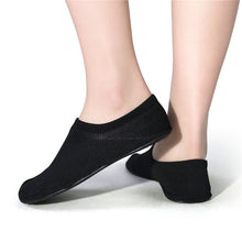 Load image into Gallery viewer, Two-Toe Socks Shoes Portable Sports Shoes Fitness Running Yoga Equipment Outdoor Quick Dry Beach Drive Sea Water Sports Upstream Stream Shoes
