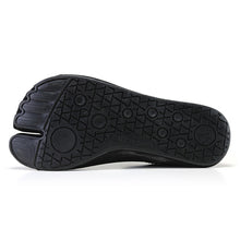 Load image into Gallery viewer, Two-Toe Socks Shoes Portable Sports Shoes Fitness Running Yoga Equipment Outdoor Quick Dry Beach Drive Sea Water Sports Upstream Stream Shoes
