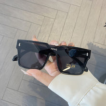 Load image into Gallery viewer, Fashion Oversized Square One-piece Sunglasses Women Retro Mirror Lens Eyewear Shades UV400 Men Punk Sun Glasses
