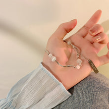 Load image into Gallery viewer, Simple Temperamental Tassel Opal Beaded Bracelet Exquisite Alloy Bracelet Women Hand Jewelry Accessory
