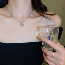 Load image into Gallery viewer, Heart Pendant Necklace Fashionable Creative Diamond Chain Splicing Necklace Clavicle Chain Jewelry Accessory
