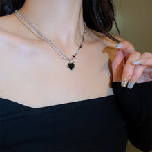 Load image into Gallery viewer, Heart Pendant Necklace Fashionable Creative Diamond Chain Splicing Necklace Clavicle Chain Jewelry Accessory
