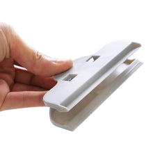 Load image into Gallery viewer, Food Bag Clips Portable Storage Bag Plastic Clips Snacks Fresh-keeping Clips Household Sealer Bags Moisture-proof Clamp Memo Notes Clips
