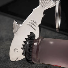 Load image into Gallery viewer, Metal Shark Bottle Opener Keychain Beer Opener Soda Drink Starter Portable Mini Bottle Opener Birthday Father's Day Gifts

