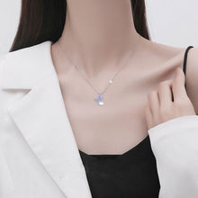 Load image into Gallery viewer, Bubble Butterfly Necklace with Diamonds for Women Fashion Butterfly Collar Chain Female Choker Jewelry Accessories

