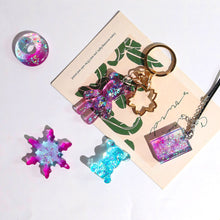Load image into Gallery viewer, DIY Epoxy Resin Keychain Pendent Mold Bear Fishtail Hairpin Pendant Silicone Mold
