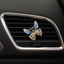 Load image into Gallery viewer, Car Perfume Clip Exquisite Butterfly Dragonfly Bee Air Conditioning Outlet Aromatherapy Decorative Clip Accessories Metal
