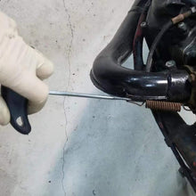Load image into Gallery viewer, Universal Motorbike Exhaust Pipe Tension Springs Motorcycle Spring Hook T-Handle Puller Repair Tool For Exhaust Pipe Cotter Pin Removal Tool
