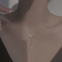 Load image into Gallery viewer, Temperamental Droplet Pendant Necklace Simple Shiny Tassel Pendant Alloy Necklace Clavicle Chain Jewelry Accessory
